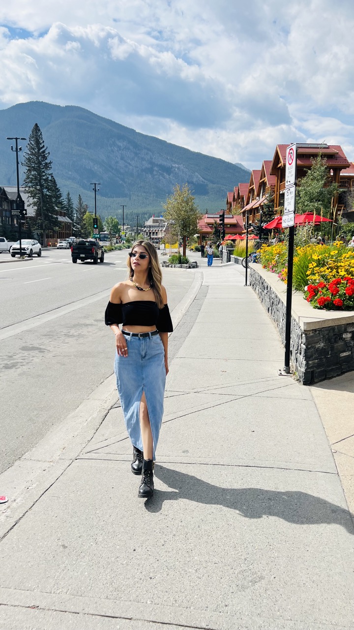 Banff downtown- Day 4 of the 4 days in Banff